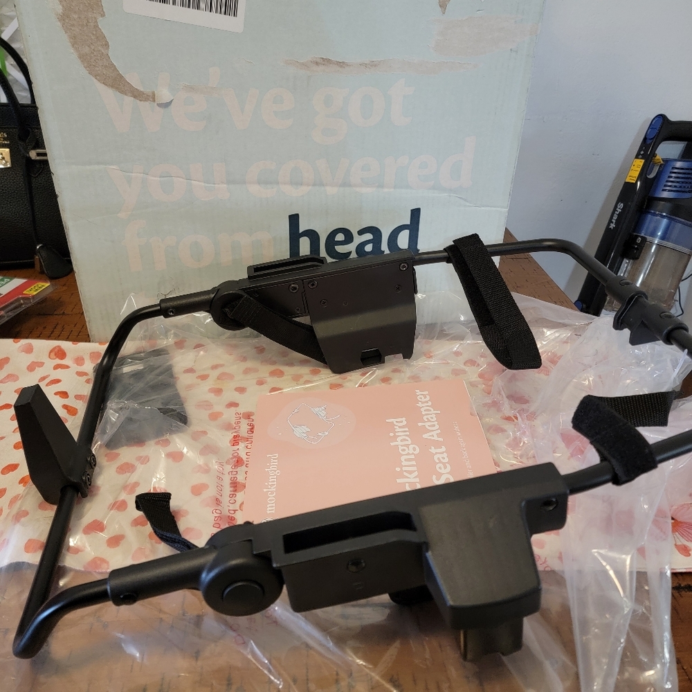 Mockingbird carseat adapter
